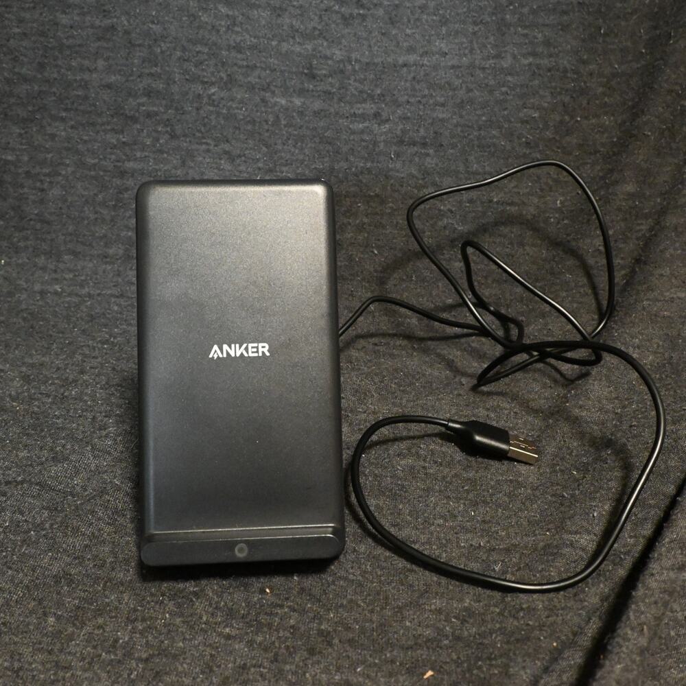 Anker PowerWave Wireless Charging Stand A2524 w/ Cable